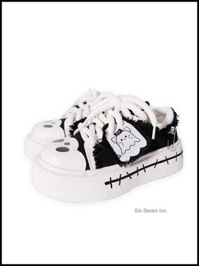 Y2K Goth Platform Canvas Sneakers Retro Chunky Sole Punk Walking Shoes